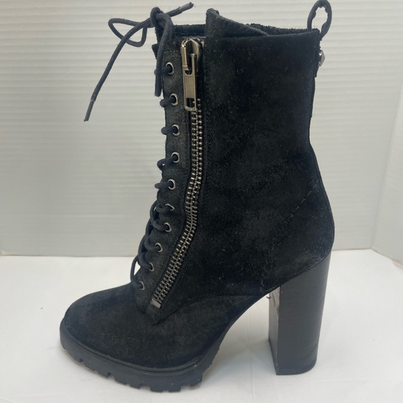 Steve Madden | Black | Chunky Heeled Boots | 8.5 - Picture 5 of 14